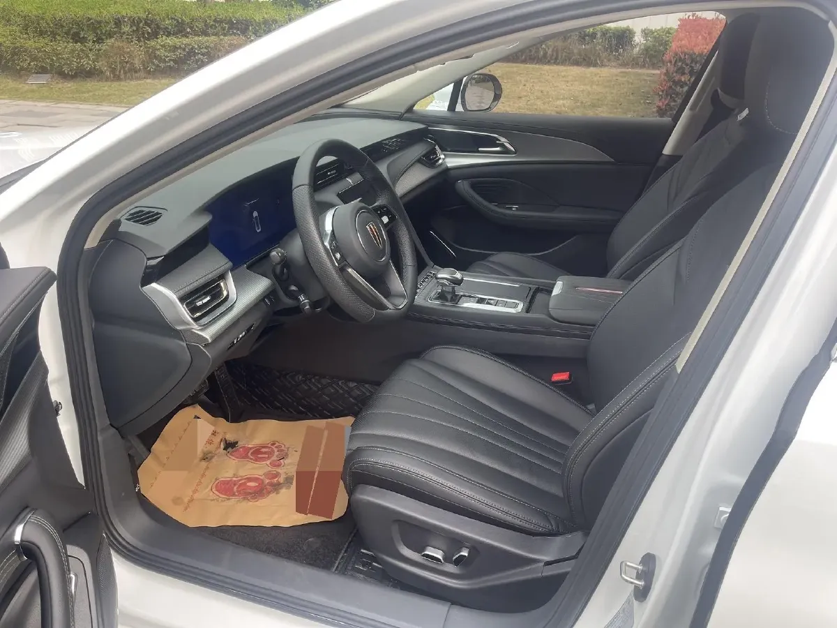 2023 HongQi H5 1.5T 169HP L4 7DCT,autocango,china used car exporter,china ev exporter,chinese used car exporter,chinese used ev exporter