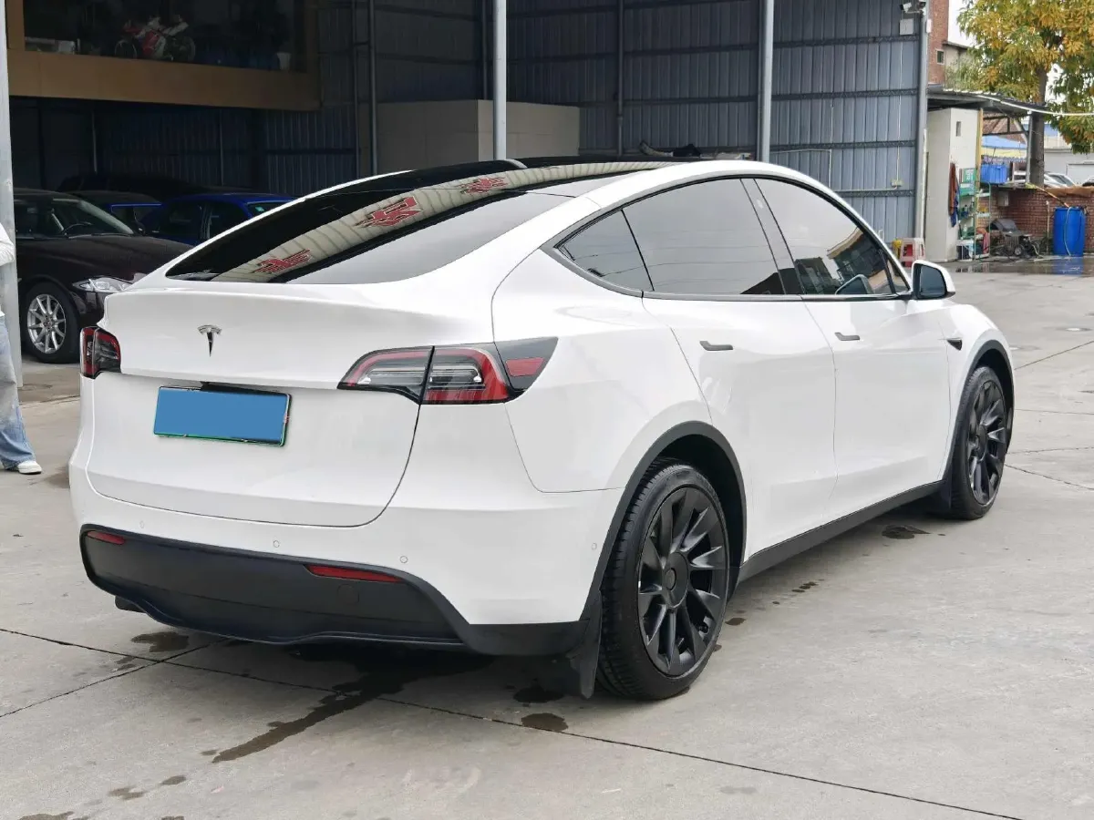 2022 BMW 3 Series 2.0T 184HP L4 8AT,autocango,china used car exporter,china ev exporter,chinese used car exporter,chinese used ev exporter