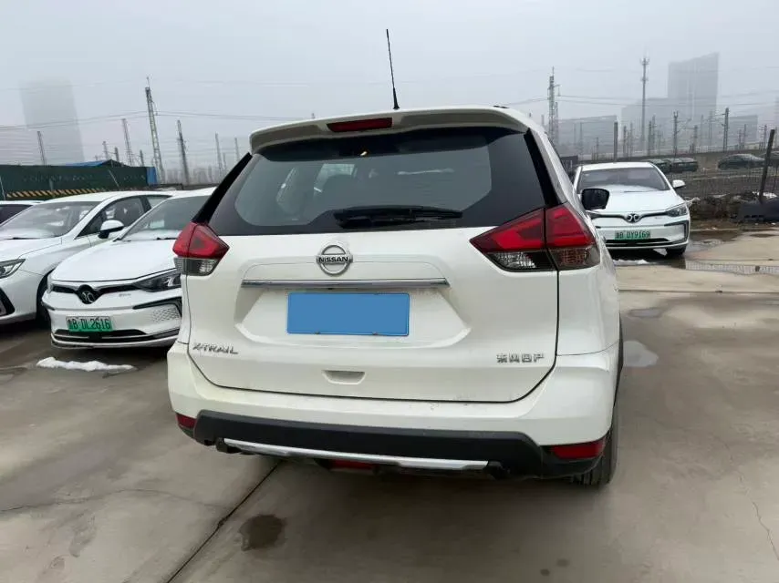 2020 Nissan X-Trail 2.0L 154HP L4 CVT,autocango,china used car exporter,china ev exporter,chinese used car exporter,chinese used ev exporter