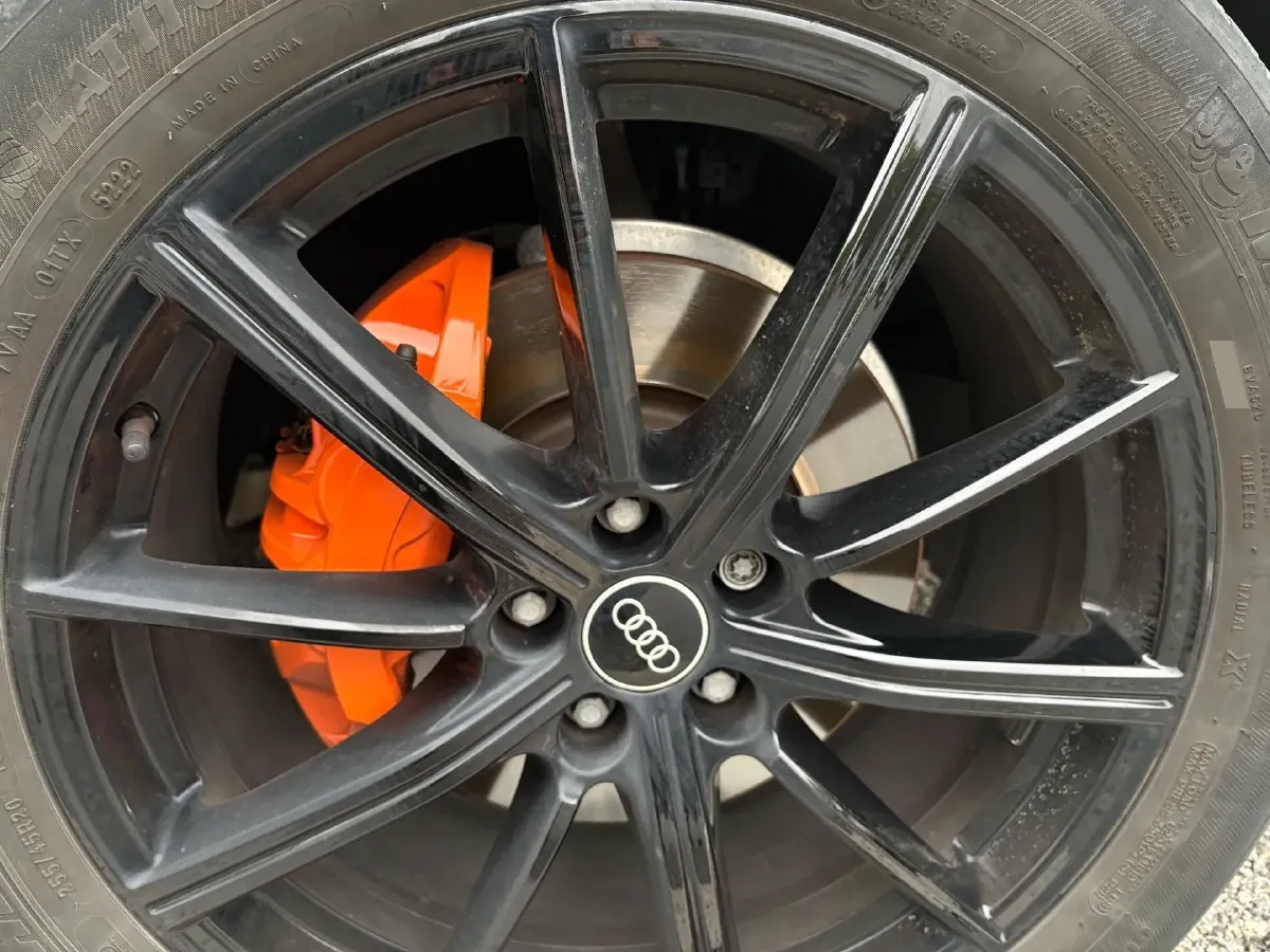 2022 Audi Q5L 2.0T 190HP L4 7DCT,autocango,china used car exporter,china ev exporter,chinese used car exporter,chinese used ev exporter