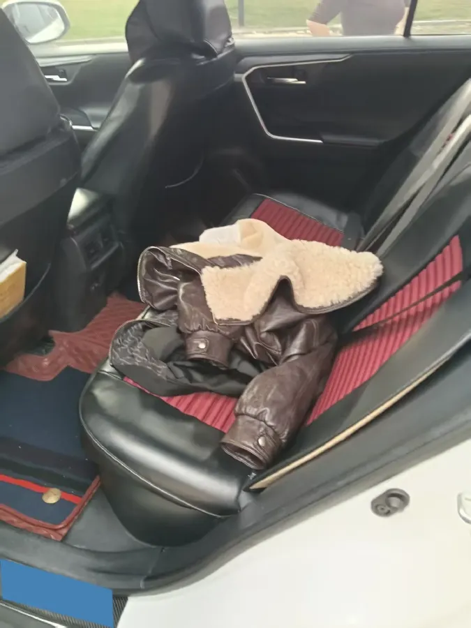 2021 Toyota RAV4 2.5L 178HP L4 E-CVT Hybrid,autocango,china used car exporter,china ev exporter,chinese used car exporter,chinese used ev exporter