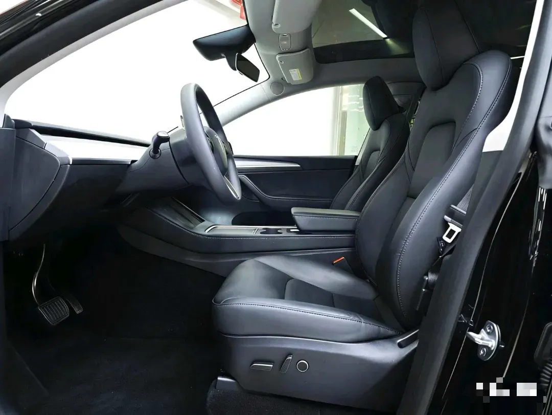 2024 Iveco OuSheng BEV 77.28KWH,autocango,china used car exporter,china ev exporter,chinese used car exporter,chinese used ev exporter