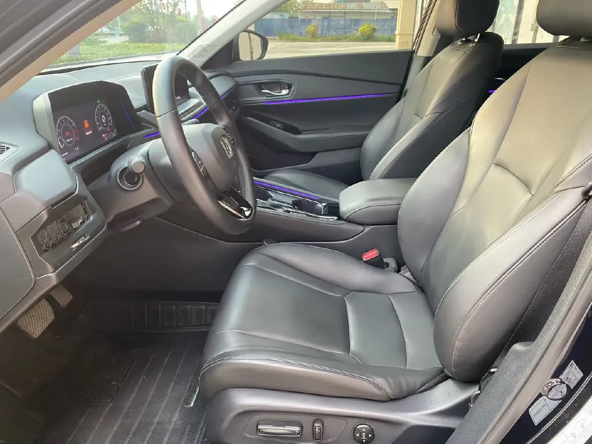 2023 Dongfeng PaLaSuo 2.0T 228HP L4 8AT,autocango,china used car exporter,china ev exporter,chinese used car exporter,chinese used ev exporter