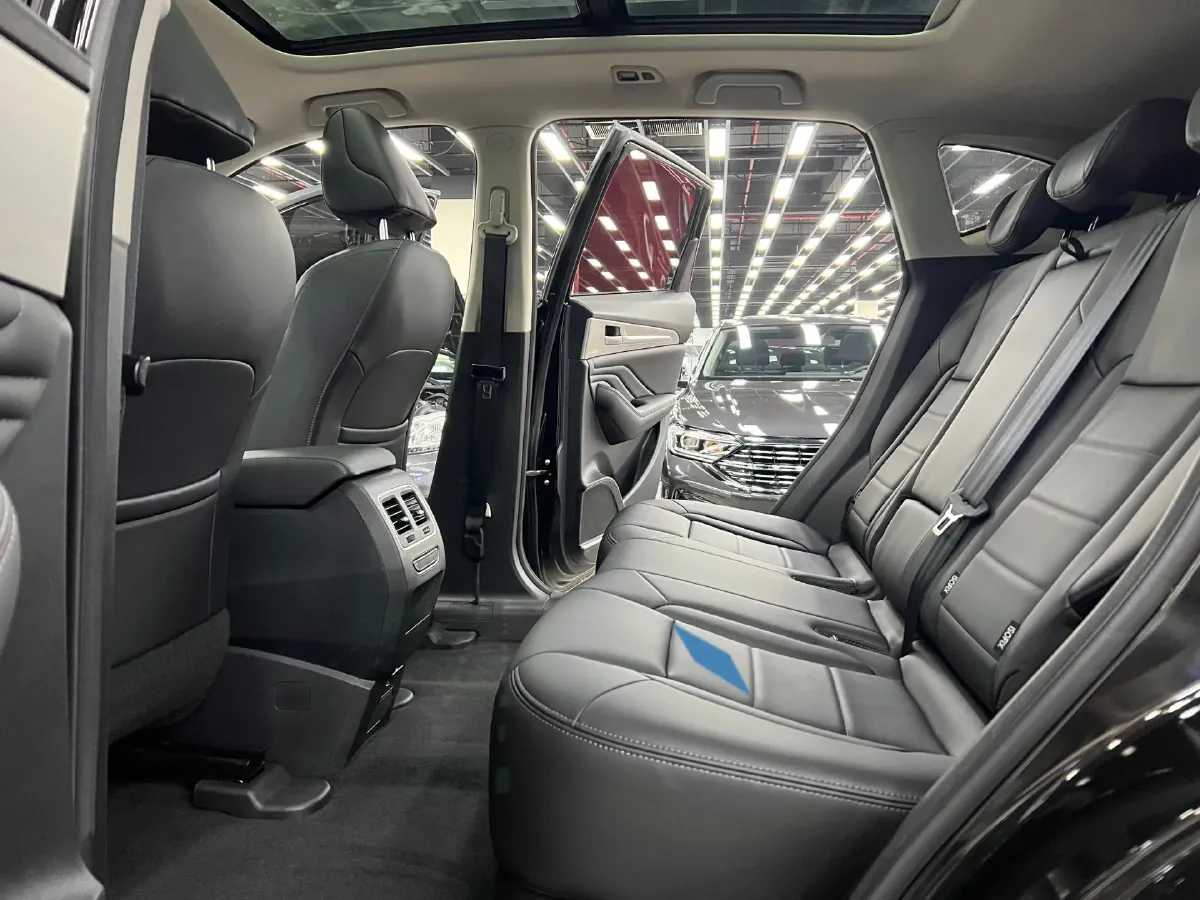 2019 Haval F7 1.5T 169HP L4 7DCT,autocango,china used car exporter,china ev exporter,chinese used car exporter,chinese used ev exporter