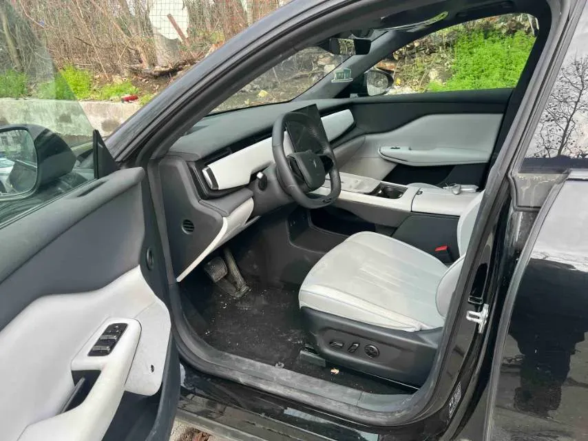 2024 Voyah ZhiYin BEV 79KWH,autocango,china used car exporter,china ev exporter,chinese used car exporter,chinese used ev exporter