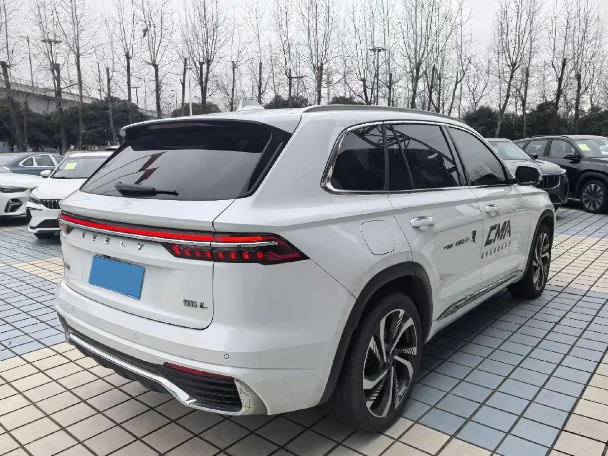 2024 Geely Monjaro 2.0T 238HP L4 8AT,autocango,china used car exporter,china ev exporter,chinese used car exporter,chinese used ev exporter