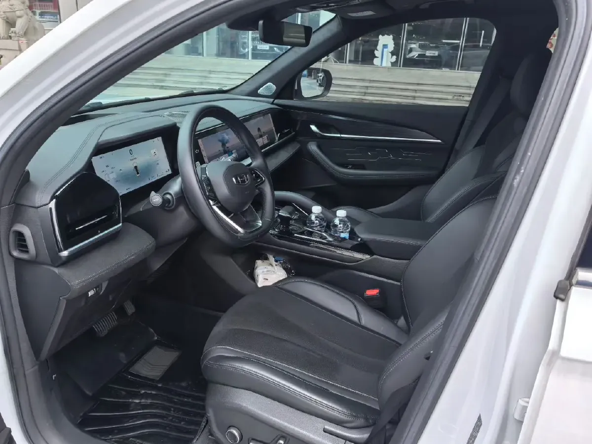 2024 Geely Monjaro 2.0T 238HP L4 8AT,autocango,china used car exporter,china ev exporter,chinese used car exporter,chinese used ev exporter