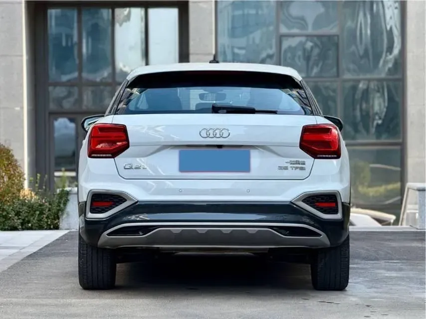 2022 Audi Q2L 1.4T 150HP L4 7DCT,autocango,china used car exporter,china ev exporter,chinese used car exporter,chinese used ev exporter