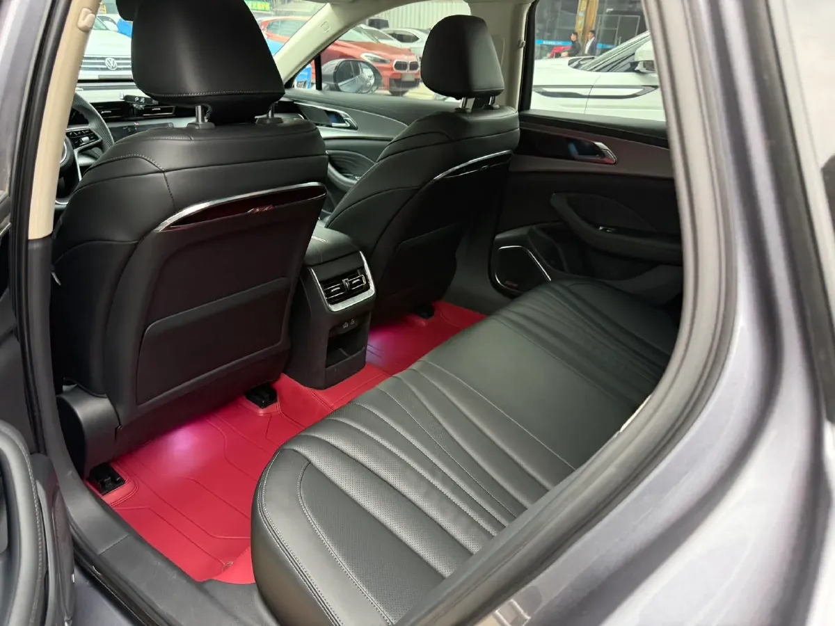 2023 HongQi H5 1.5T 169HP L4 7DCT,autocango,china used car exporter,china ev exporter,chinese used car exporter,chinese used ev exporter