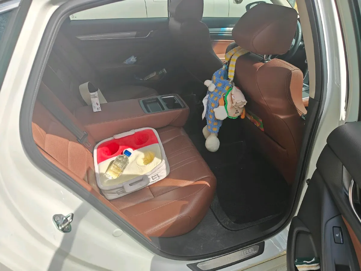 2019 Honda Inspire 2.0L 146HP L4 E-CVT Hybrid,autocango,china used car exporter,china ev exporter,chinese used car exporter,chinese used ev exporter