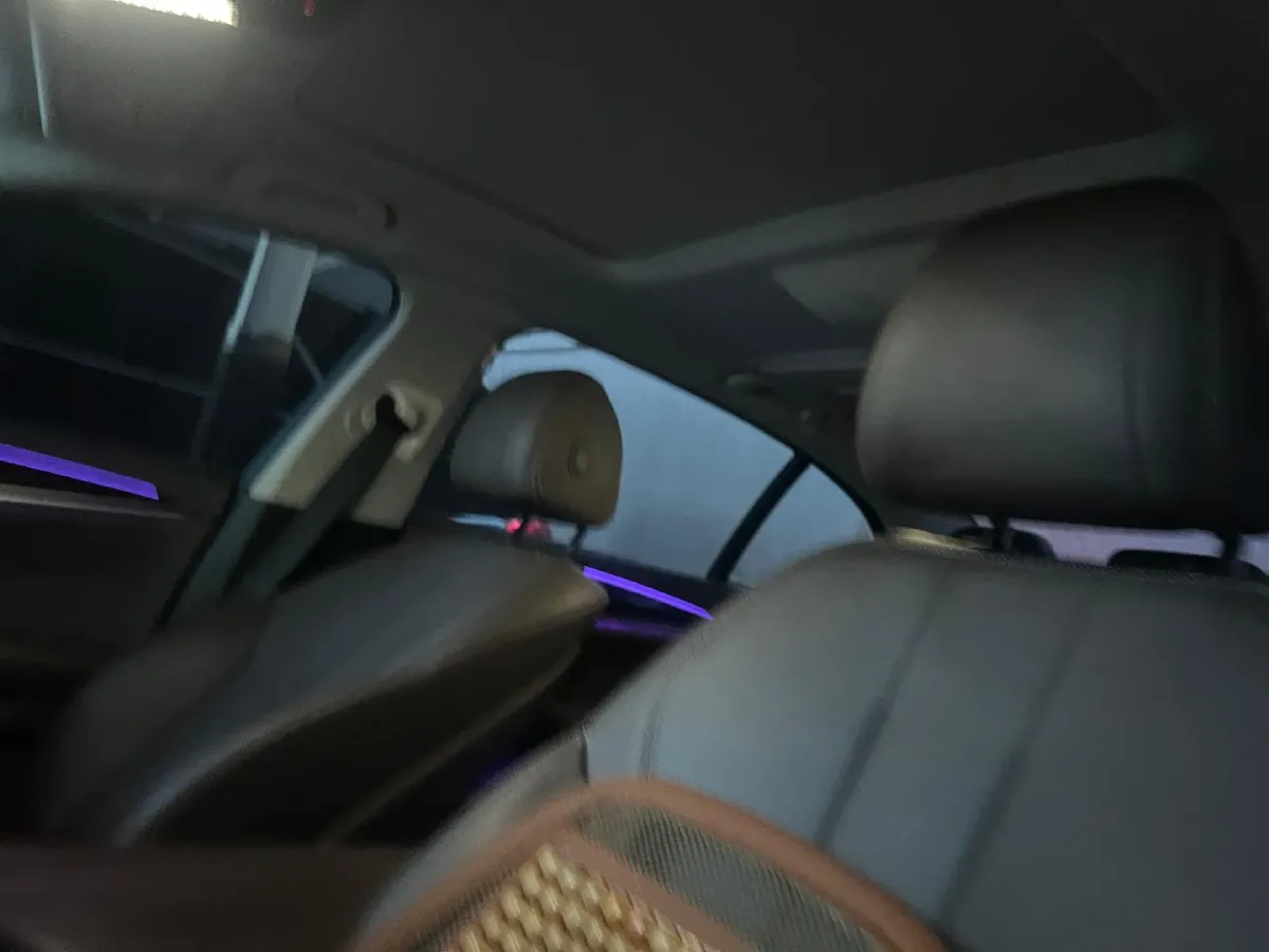 2020 BMW 5 Series 2.0T 184HP L4 8AT,autocango,china used car exporter,china ev exporter,chinese used car exporter,chinese used ev exporter