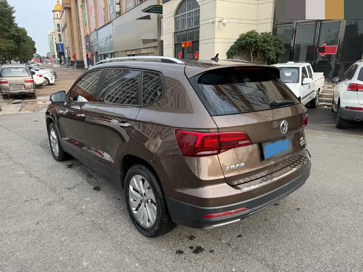 2019 MINI MINI 1.5T 102HP L3 7DCT,autocango,china used car exporter,china ev exporter,chinese used car exporter,chinese used ev exporter