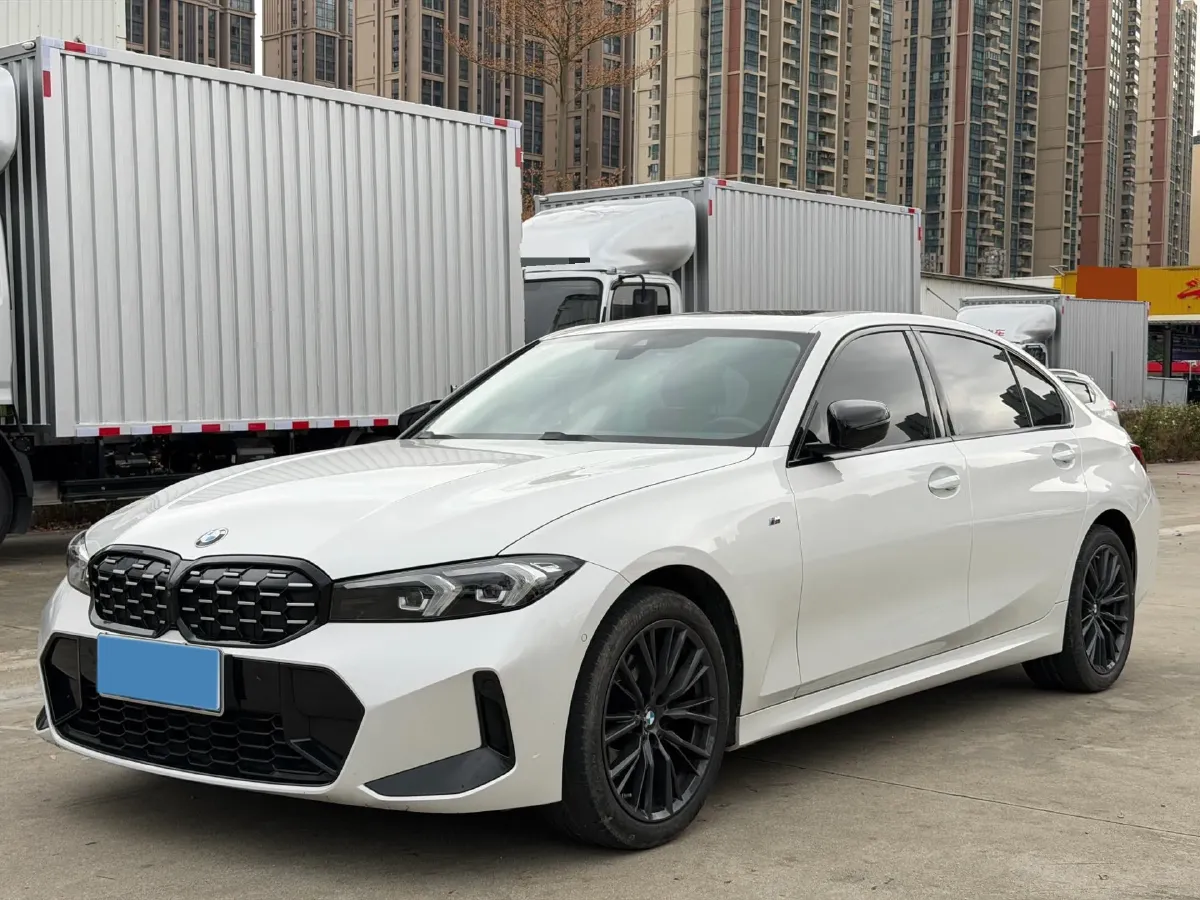 2023 BMW 3 Series 2.0T 184HP L4 8AT,autocango,china used car exporter,china ev exporter,chinese used car exporter,chinese used ev exporter