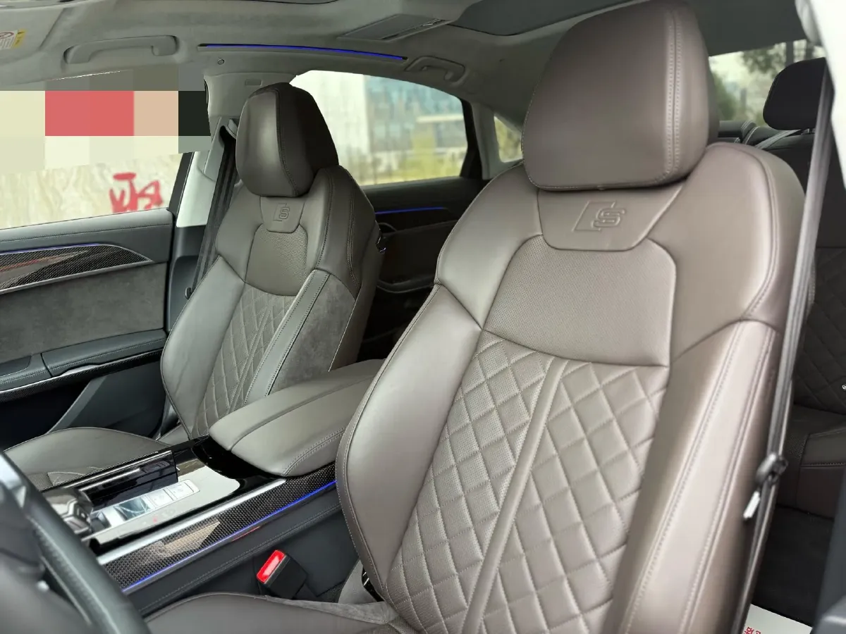 2021 Audi S8 4.0T 571HP V8 8AT,autocango,china used car exporter,china ev exporter,chinese used car exporter,chinese used ev exporter