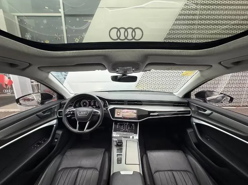 2019 Mercedes-Benz E Class 1.5T 184HP L4 9AT,autocango,china used car exporter,china ev exporter,chinese used car exporter,chinese used ev exporter