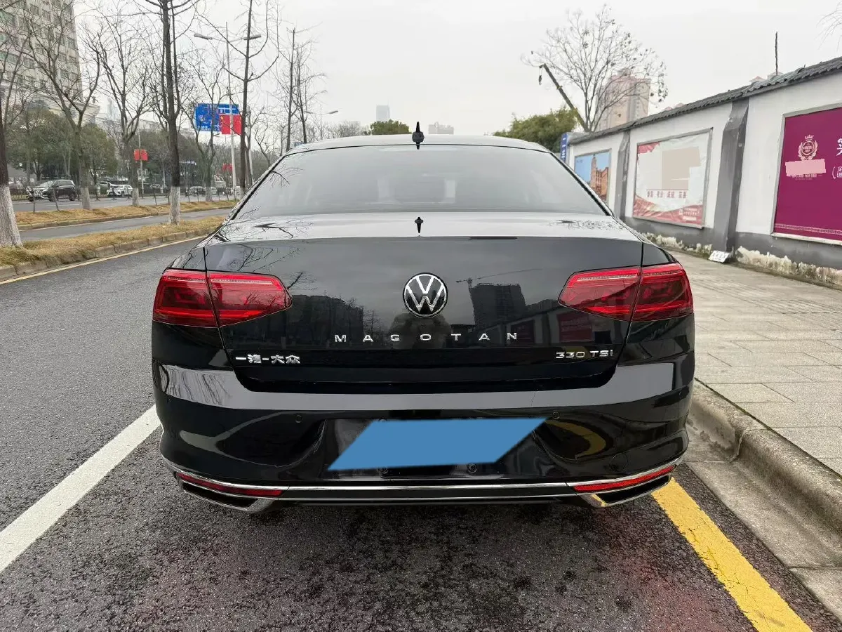 2020 Volkswagen Magotan 2.0T 186HP L4 7DCT,autocango,china used car exporter,china ev exporter,chinese used car exporter,chinese used ev exporter