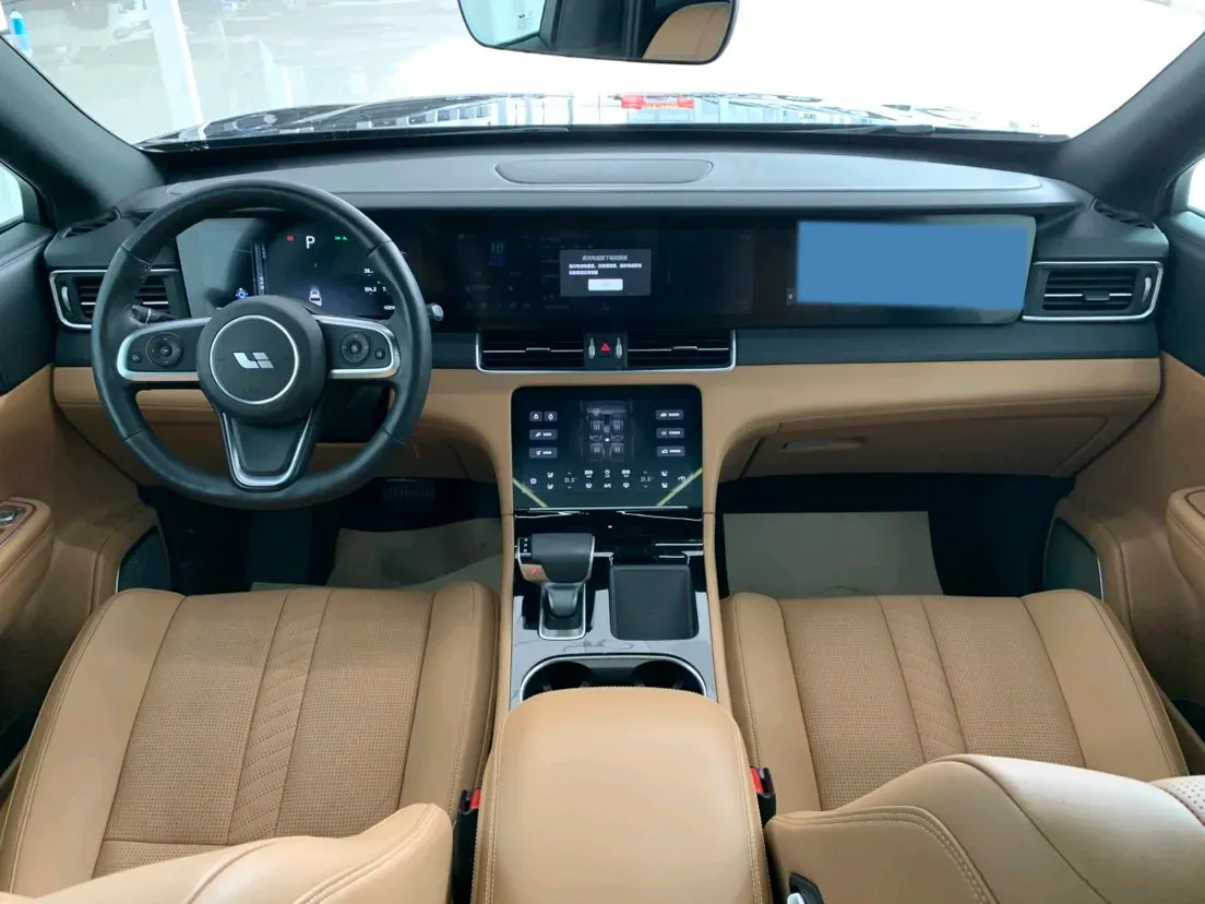 2020 Li ONE Range Extended 131HP REEV 40.5KWH,autocango,china used car exporter,china ev exporter,chinese used car exporter,chinese used ev exporter