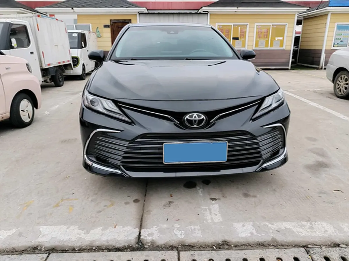 2021 Toyota Camry 2.5L 209HP L4 8AT,autocango,china used car exporter,china ev exporter,chinese used car exporter,chinese used ev exporter