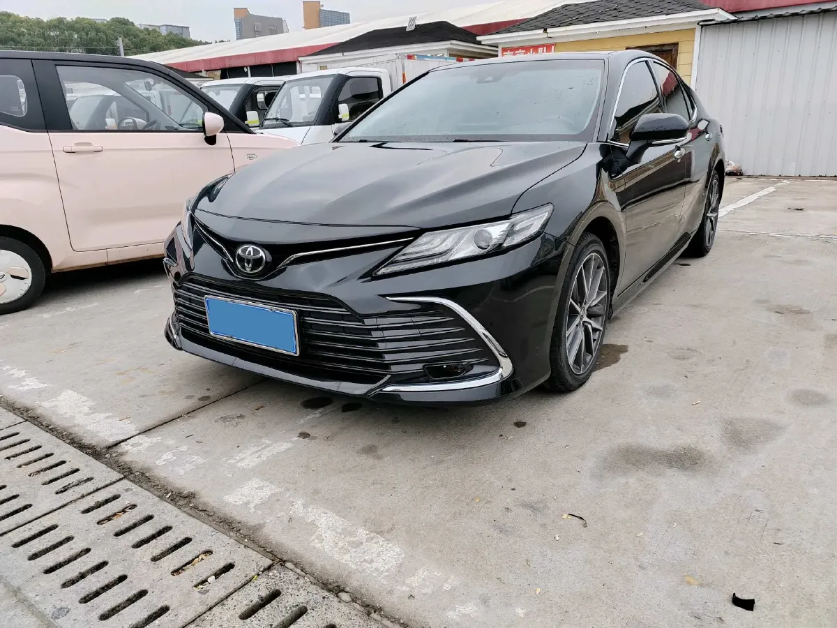 2021 Toyota Camry 2.5L 209HP L4 8AT,autocango,china used car exporter,china ev exporter,chinese used car exporter,chinese used ev exporter