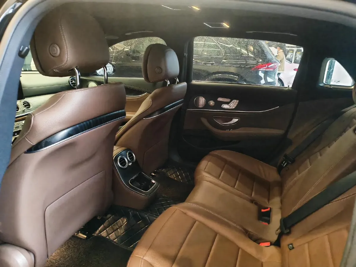 2023 Mercedes-Benz E Class 2.0T 258HP L4 9AT,autocango,china used car exporter,china ev exporter,chinese used car exporter,chinese used ev exporter