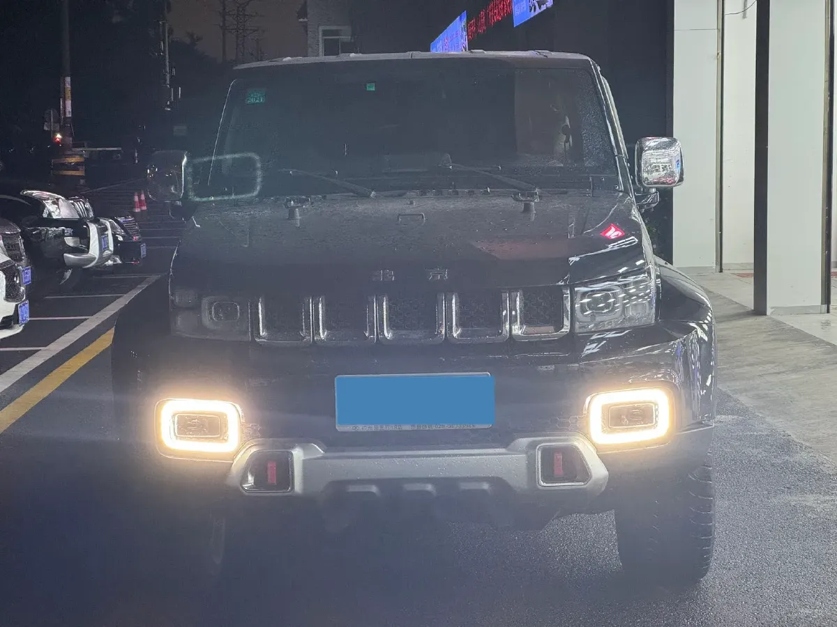 2018 Beijing BJ40 2.3T 250HP L4 6AT,autocango,china used car exporter,china ev exporter,chinese used car exporter,chinese used ev exporter