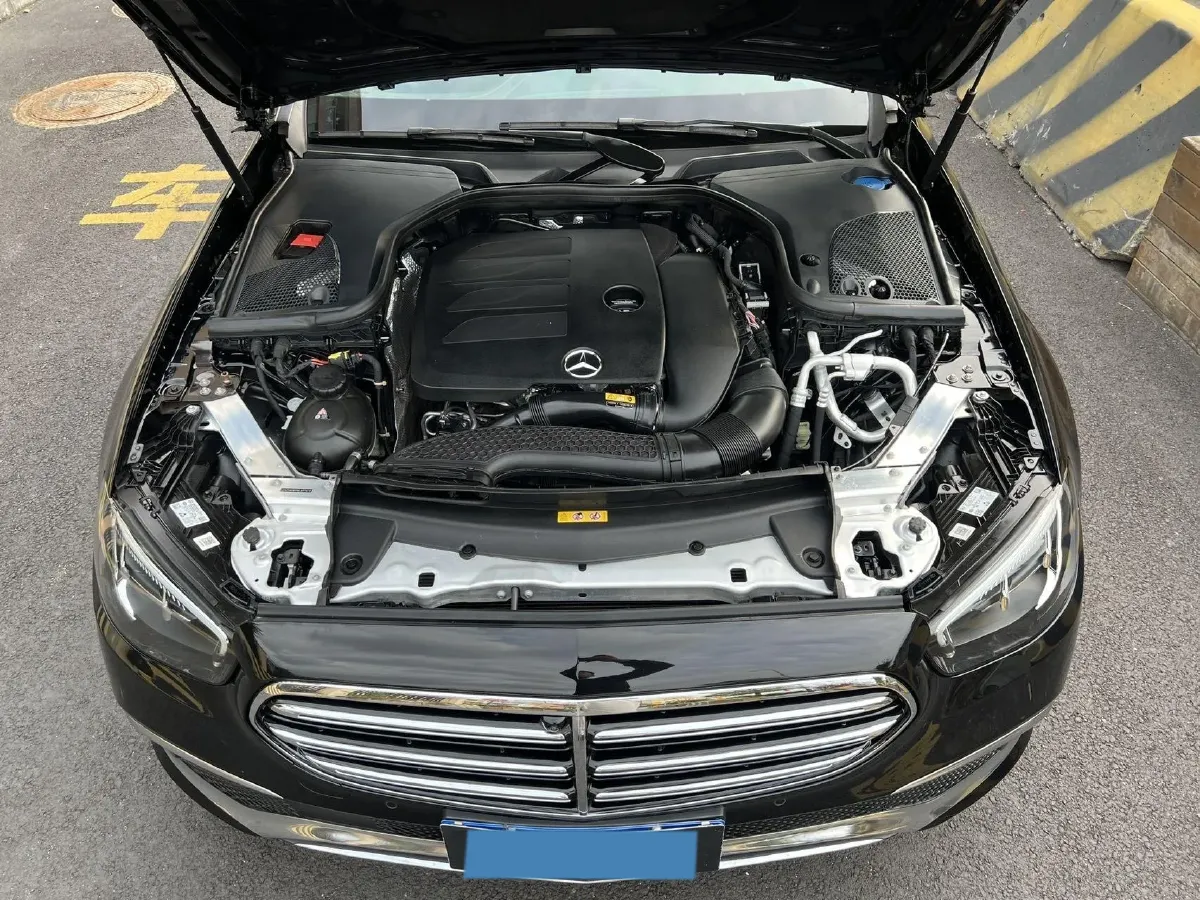 2021 Mercedes-Benz E Class 2.0T 258HP L4 9AT,autocango,china used car exporter,china ev exporter,chinese used car exporter,chinese used ev exporter