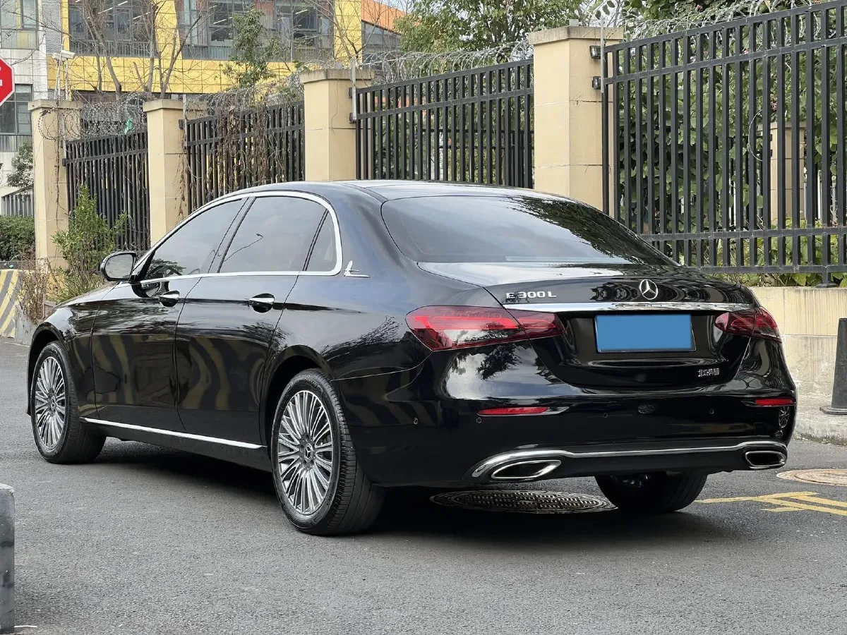 2021 Mercedes-Benz E Class 2.0T 258HP L4 9AT,autocango,china used car exporter,china ev exporter,chinese used car exporter,chinese used ev exporter