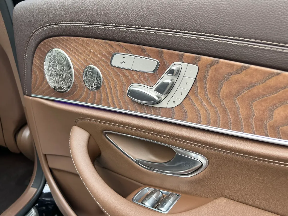 2021 Mercedes-Benz E Class 2.0T 258HP L4 9AT,autocango,china used car exporter,china ev exporter,chinese used car exporter,chinese used ev exporter