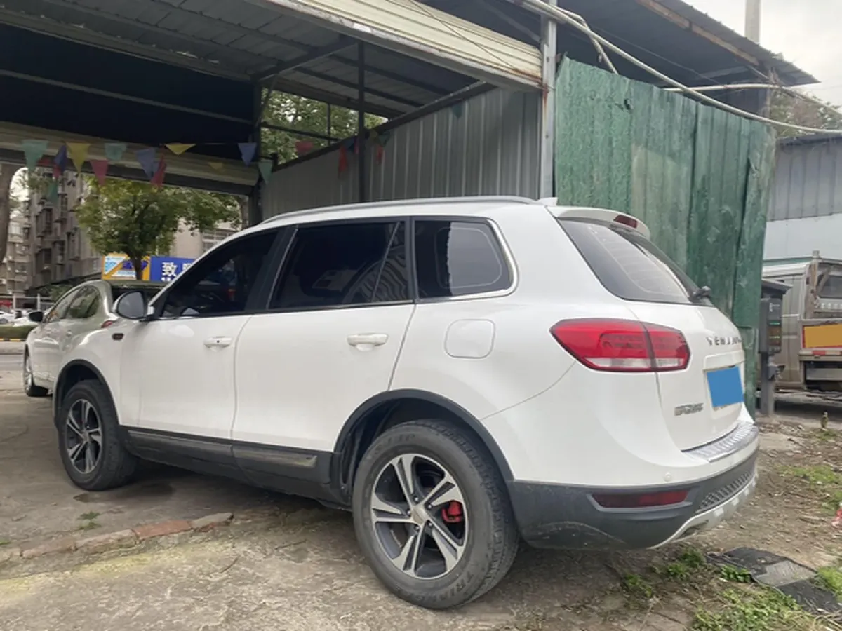 2017 Yema T70 1.5T 150HP L4 5MT,autocango,china used car exporter,china ev exporter,chinese used car exporter,chinese used ev exporter