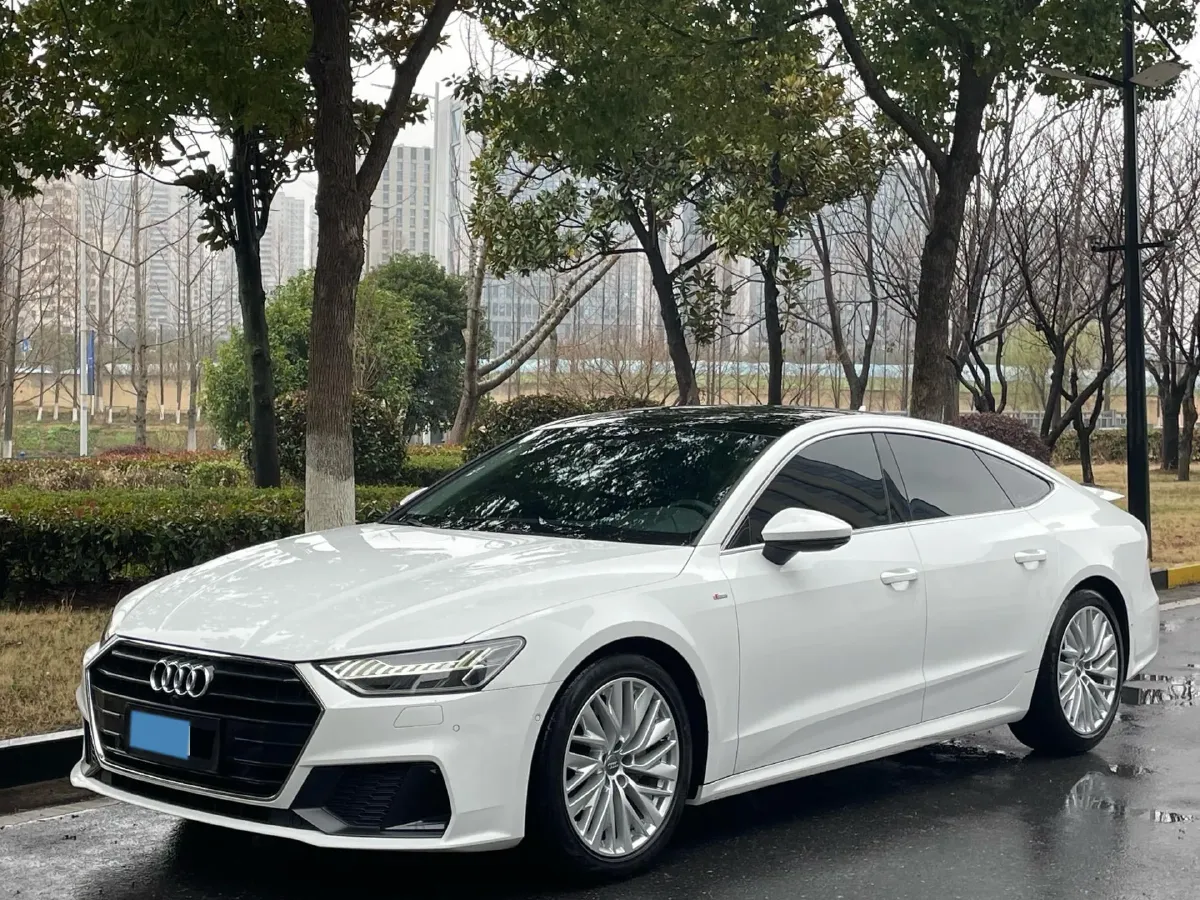 2020 Audi A7 2.0T 245HP L4 7DCT,autocango,china used car exporter,china ev exporter,chinese used car exporter,chinese used ev exporter