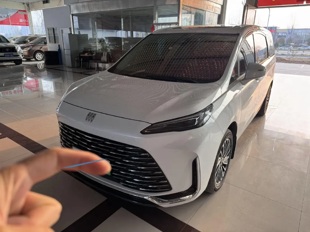 2025 Buick GL8 1.5T 180HP L4 2DHT PHEV,autocango,china used car exporter,china ev exporter,chinese used car exporter,chinese used ev exporter