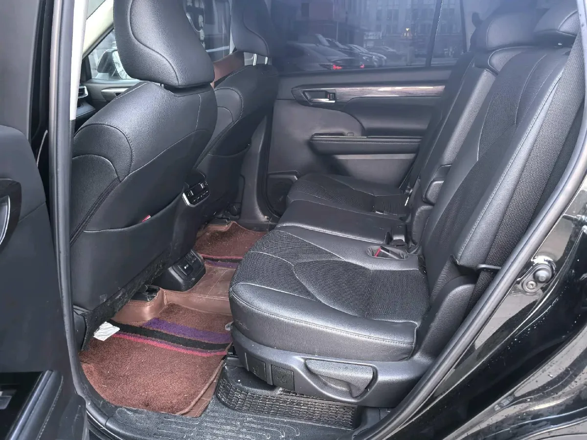 2022 Toyota Highlander 2.5L 192HP L4 E-CVT Hybrid,autocango,china used car exporter,china ev exporter,chinese used car exporter,chinese used ev exporter