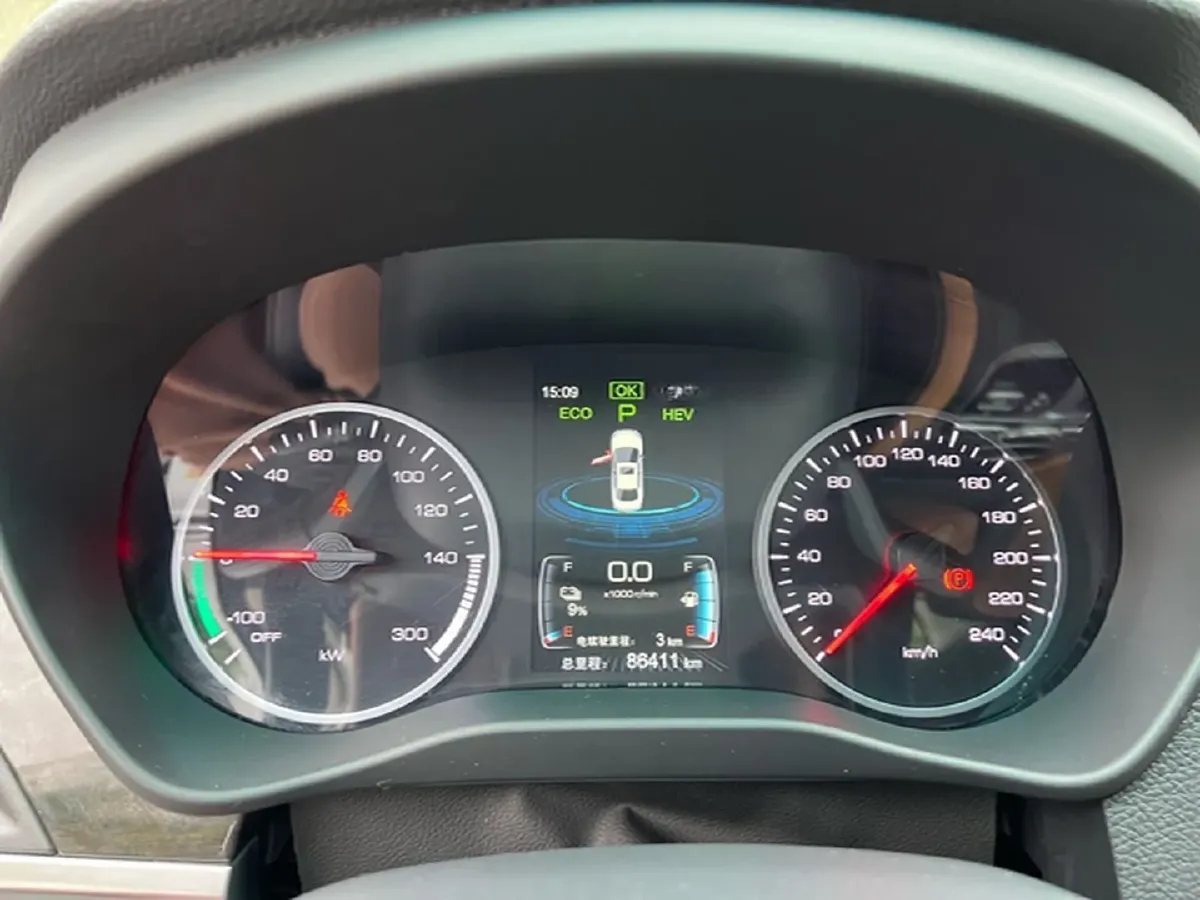 2017 BYD Qin 1.5T 154HP L4 6DCT PHEV 15.2KWH,autocango,china used car exporter,china ev exporter,chinese used car exporter,chinese used ev exporter