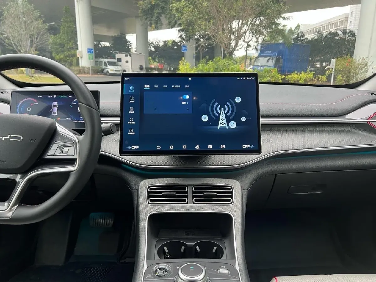 2022 ChangAn Oshan Z6 1.5T 170HP L4 6TCT PHEV 28.4KWH,autocango,china used car exporter,china ev exporter,chinese used car exporter,chinese used ev exporter