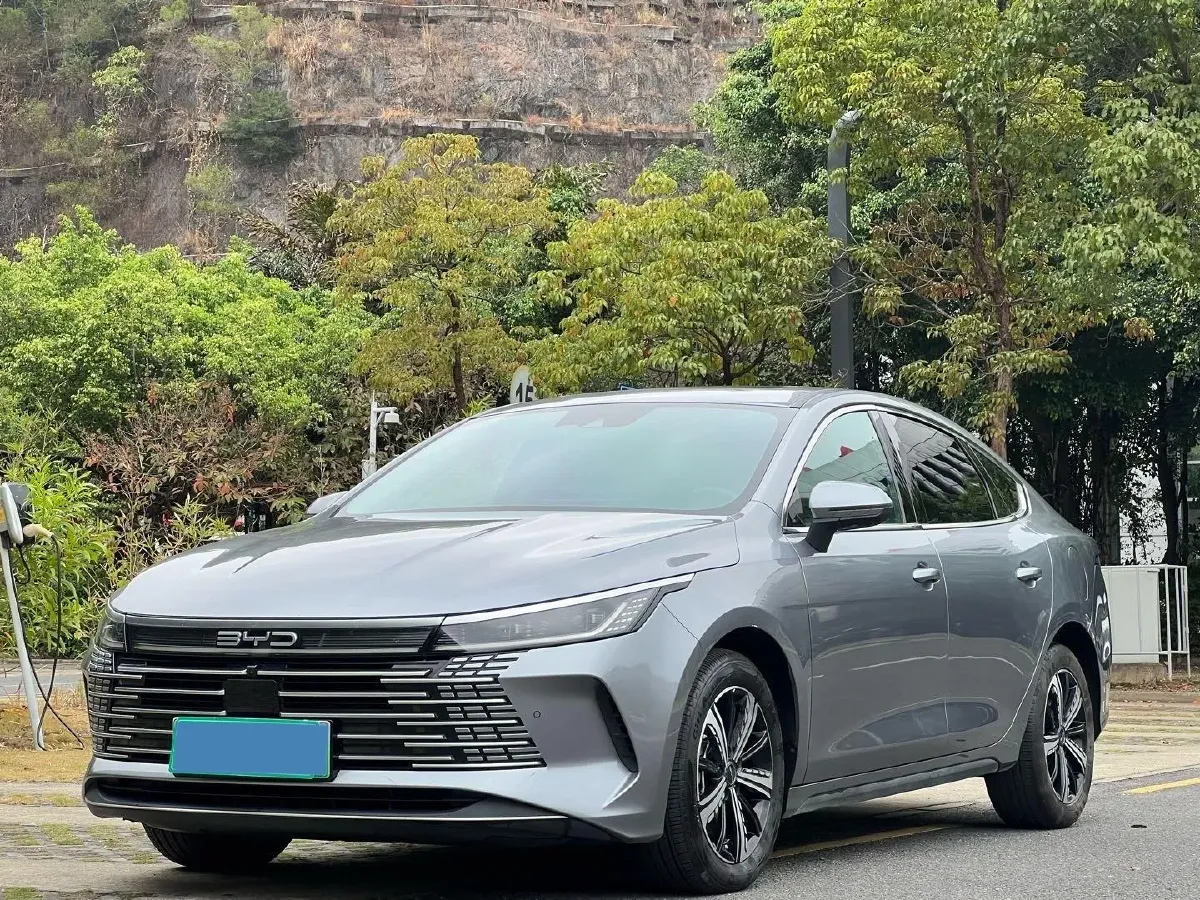 2022 ChangAn Oshan Z6 1.5T 170HP L4 6TCT PHEV 28.4KWH,autocango,china used car exporter,china ev exporter,chinese used car exporter,chinese used ev exporter
