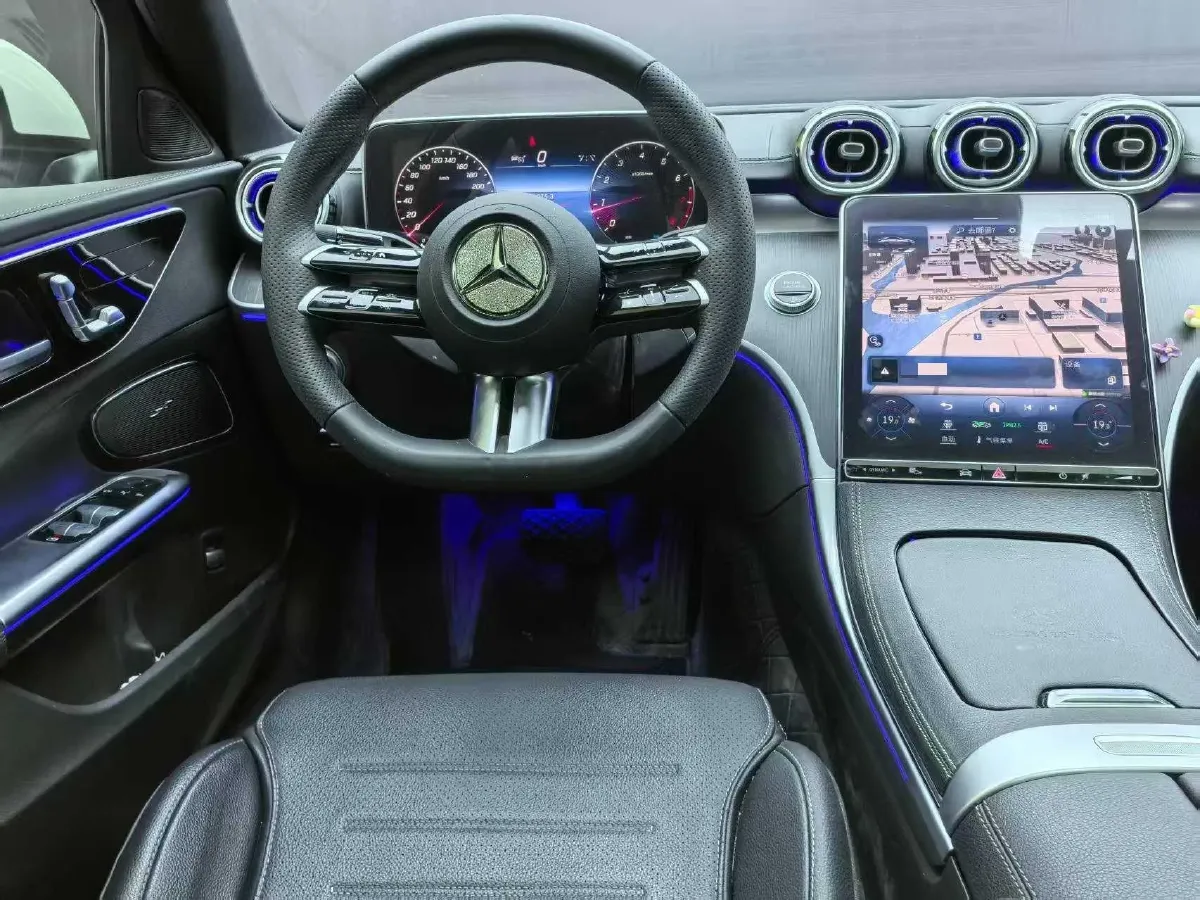 2023 Mercedes-Benz C Class 1.5T 204HP L4 9AT,autocango,china used car exporter,china ev exporter,chinese used car exporter,chinese used ev exporter