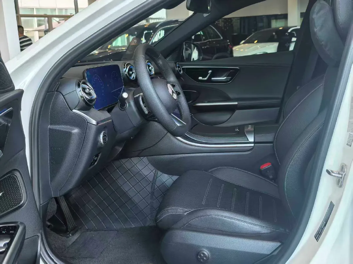 2023 Mercedes-Benz C Class 1.5T 204HP L4 9AT,autocango,china used car exporter,china ev exporter,chinese used car exporter,chinese used ev exporter