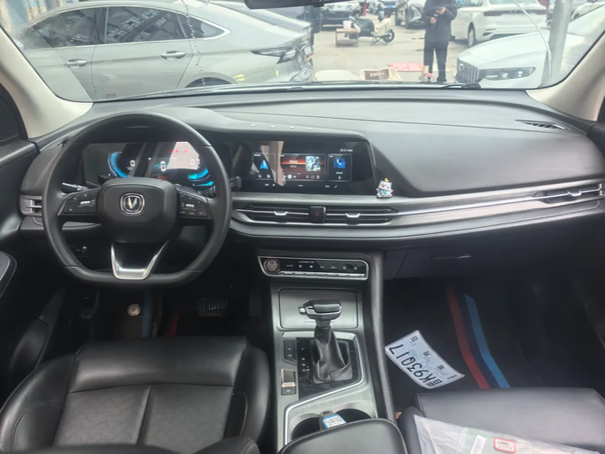 2021 ChangAn CS55 Plus 1.5T 180HP L4 7DCT,autocango,china used car exporter,china ev exporter,chinese used car exporter,chinese used ev exporter