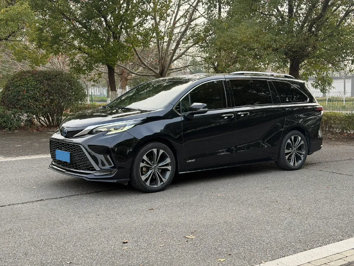 2022 Toyota Granvia 2.5L 192HP L4 E-CVT Hybrid,autocango,china used car exporter,china ev exporter,chinese used car exporter,chinese used ev exporter