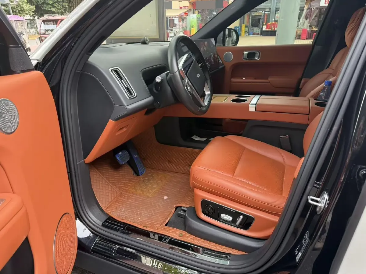 2023 Li L8 Range Extended 154HP REEV 40.9KWH,autocango,china used car exporter,china ev exporter,chinese used car exporter,chinese used ev exporter