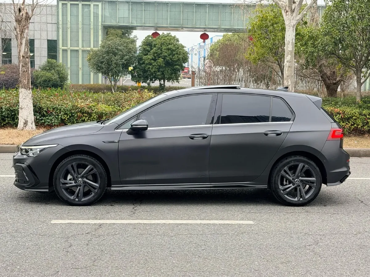 2023 Volkswagen Golf 1.4T 150HP L4 7DCT,autocango,china used car exporter,china ev exporter,chinese used car exporter,chinese used ev exporter