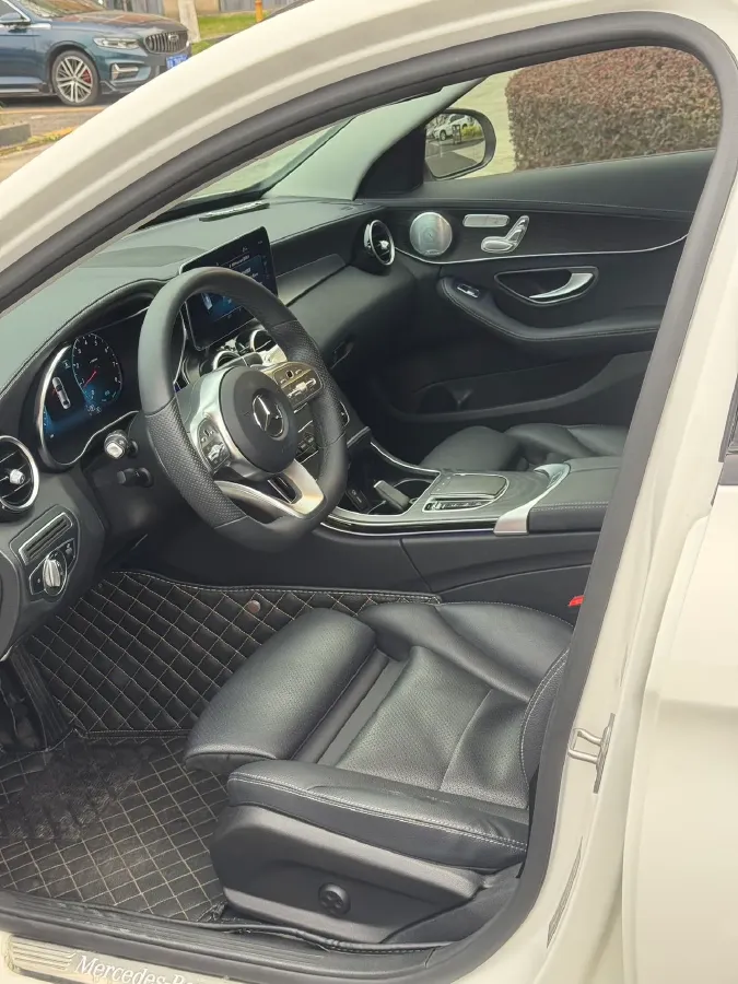 2021 Mercedes-Benz C Class 1.5T 184HP L4 9AT,autocango,china used car exporter,china ev exporter,chinese used car exporter,chinese used ev exporter