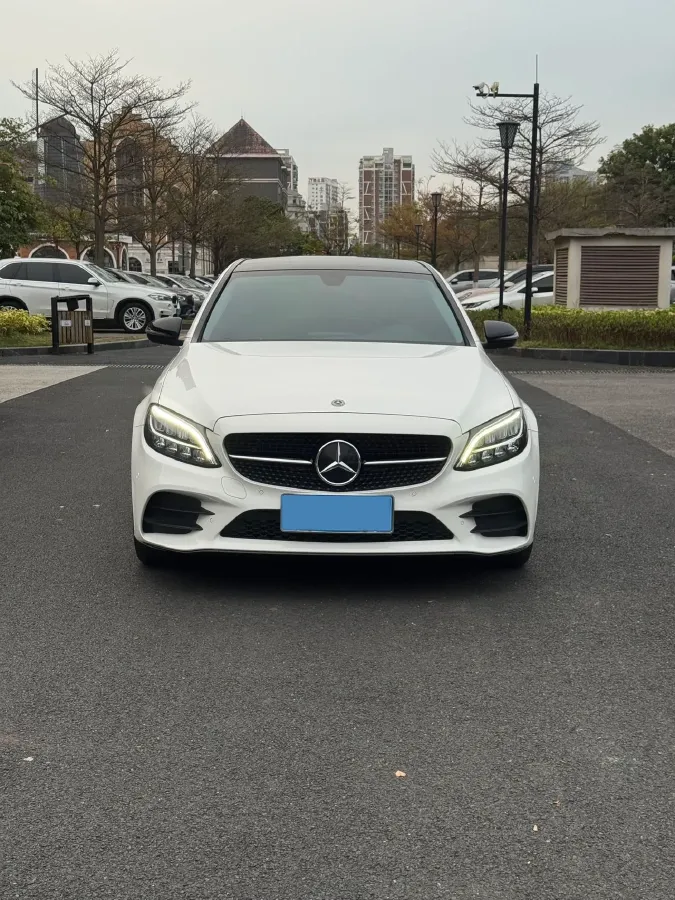 2021 Mercedes-Benz C Class 1.5T 184HP L4 9AT,autocango,china used car exporter,china ev exporter,chinese used car exporter,chinese used ev exporter
