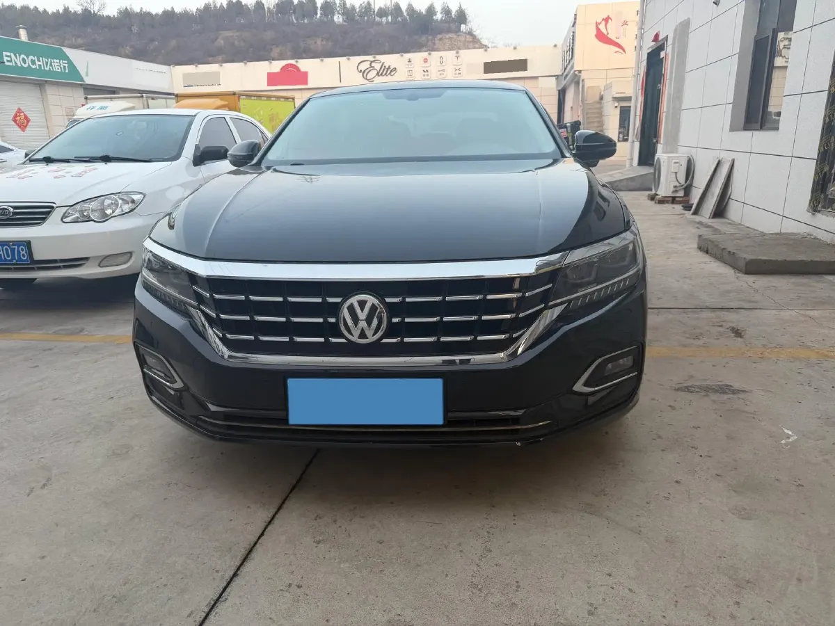 2019 Volvo V40 1.5T 152HP L4 6AT,autocango,china used car exporter,china ev exporter,chinese used car exporter,chinese used ev exporter