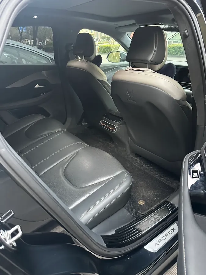 2022 ARCFOX αS BEV 93.6KWH,autocango,china used car exporter,china ev exporter,chinese used car exporter,chinese used ev exporter