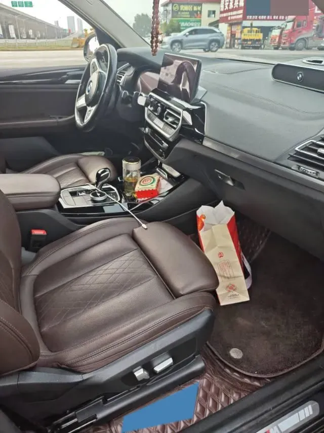 2022 BMW X3 2.0T 184HP L4 8AT,autocango,china used car exporter,china ev exporter,chinese used car exporter,chinese used ev exporter