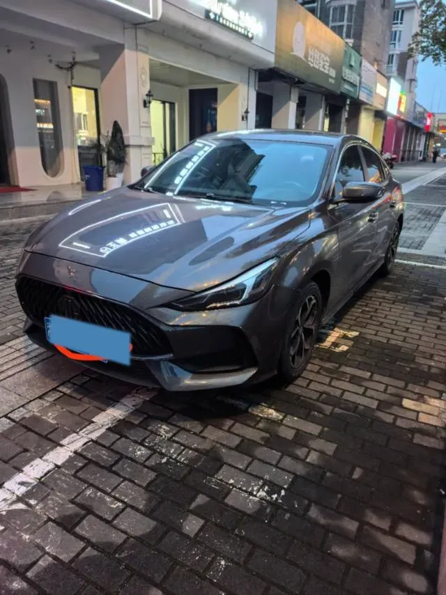 2021 MG 5 1.5L 120HP L4 5MT,autocango,china used car exporter,china ev exporter,chinese used car exporter,chinese used ev exporter