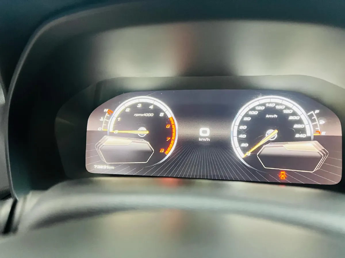 2017 WEY VV7 2.0T 234HP L4 7DCT,autocango,china used car exporter,china ev exporter,chinese used car exporter,chinese used ev exporter