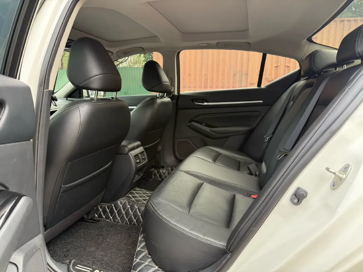 2021 Nissan Teana 2.0L 156HP L4 CVT,autocango,china used car exporter,china ev exporter,chinese used car exporter,chinese used ev exporter