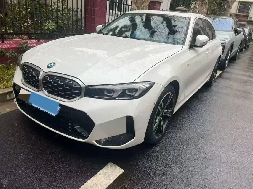 2024 BMW 3 Series 2.0T 184HP L4 8AT,autocango,china used car exporter,china ev exporter,chinese used car exporter,chinese used ev exporter